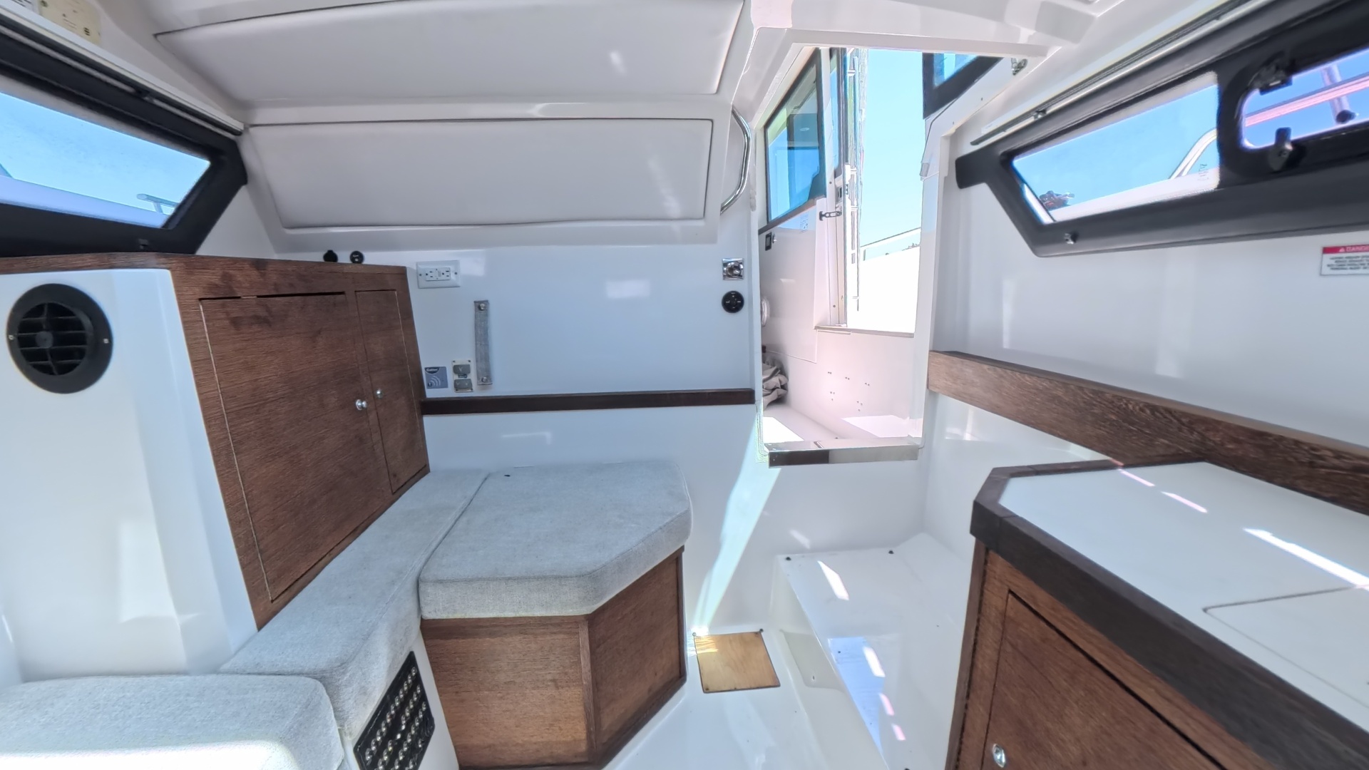 Axopar-37 XC Cross Cabin 2019 -Palm Beach-Florida-United States-6063717 | Thumbnail