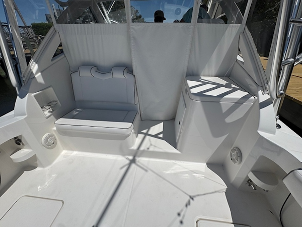 Albemarle-30 Express 2022 -Manteo-North Carolina-United States-0005674542-6064140