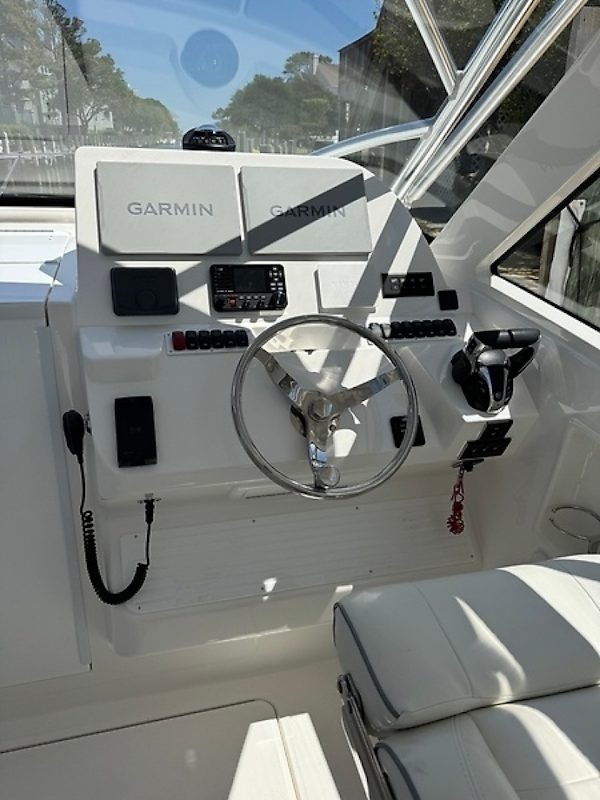 Albemarle-30 Express 2022 -Manteo-North Carolina-United States-0005674584-6064114