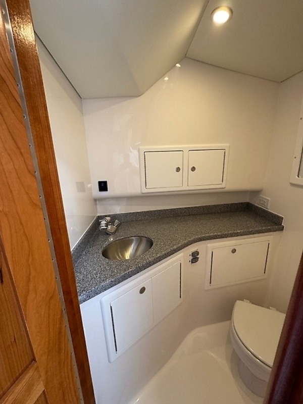 Albemarle-30 Express 2022 -Manteo-North Carolina-United States-0005674575-6064123
