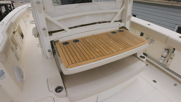 Boston Whaler-Outrage 2018 -Miami -Florida-United States-6259551
