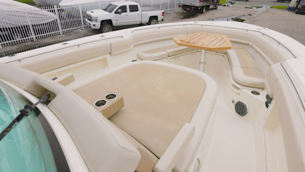 Boston Whaler-Outrage 2018 -Miami -Florida-United States-6259563