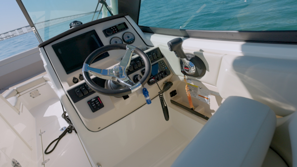 Boston Whaler-240 Vantage 2022 -Miami-Florida-United States-Pre Owned 2022 BW 240 Vantage.00_00_16_11.Still010-6069940