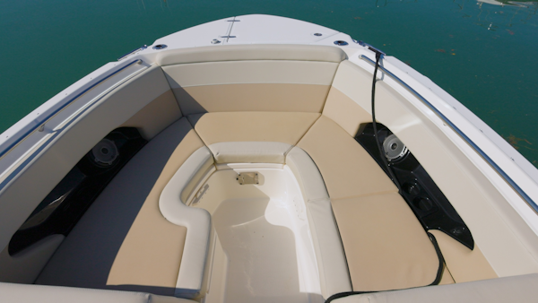 Boston Whaler-240 Vantage 2022 -Miami-Florida-United States-Pre Owned 2022 BW 240 Vantage.00_00_08_12.Still005-6069934