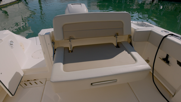 Boston Whaler-240 Vantage 2022 -Miami-Florida-United States-Pre Owned 2022 BW 240 Vantage.00_00_15_07.Still009-6069939