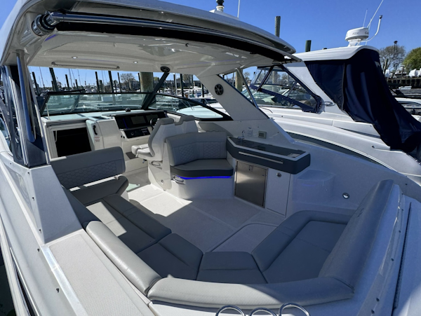 Sea Ray-320 Sundancer 2021 -Daytona Beach-Florida-United States-6064991