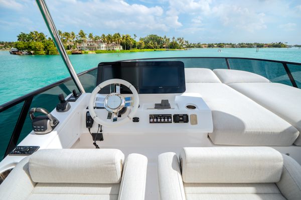 Azimut-53 FLY 2024 -Naples-Florida-United States-6065092