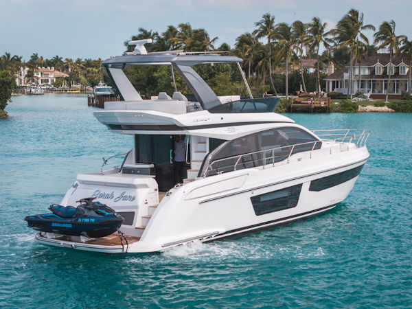 Azimut-53 FLY 2024 -Naples-Florida-United States-6065049
