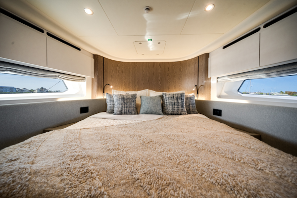 Azimut-53 FLY 2024 -Naples-Florida-United States-6065069