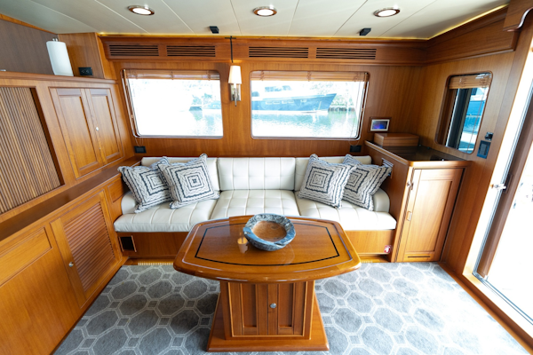 Marlow-Explorer 49E 2015-MISS AUDRY Palmetto-Florida-United States-6065422