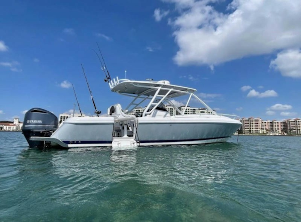 Intrepid-3270 CC 2014 -Miami-Florida-United States-6065250