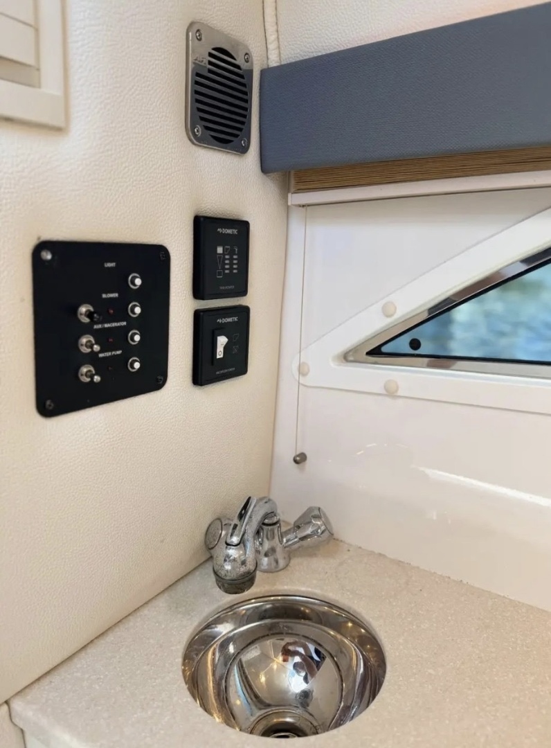 Cobalt-R35 2020 -Bourne-Massachusetts-United States-6065503 | Thumbnail