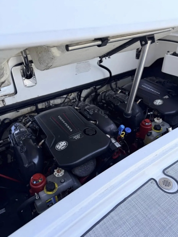 Cobalt-R35 2020 -Bourne-Massachusetts-United States-6065512