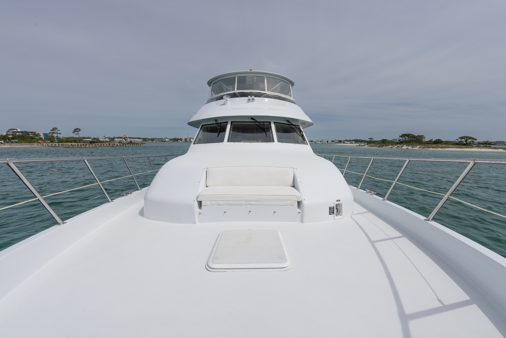Hatteras-Sport Deck 2004-HAVILAH Orange Beach-Alabama-United States-Foredeck-6066886 | Thumbnail