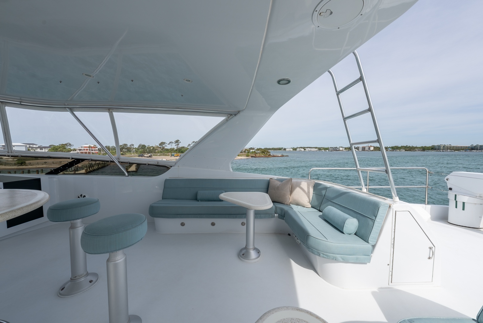 Hatteras-Sport Deck 2004-HAVILAH Orange Beach-Alabama-United States-Flybridge-6066880 | Thumbnail