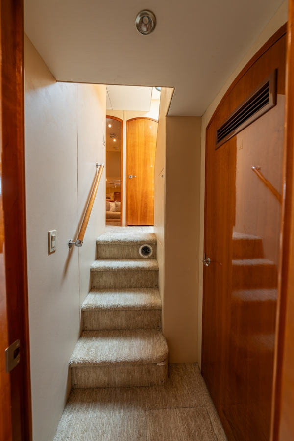 Hatteras-Sport Deck 2004-HAVILAH Orange Beach-Alabama-United States-Lower Deck Foyer-6066856