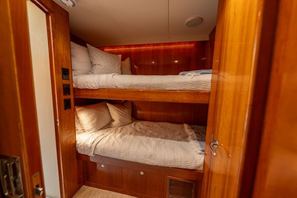 Hatteras-Sport Deck 2004-HAVILAH Orange Beach-Alabama-United States-Double Stateroom-6066873