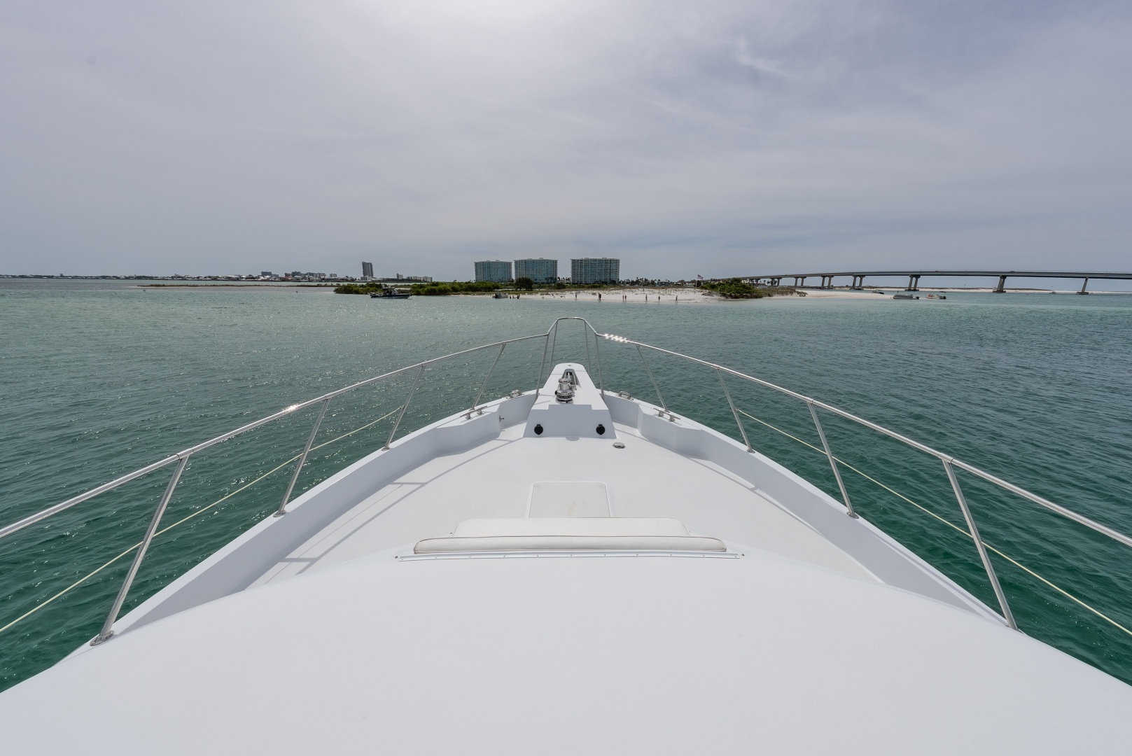 Hatteras-Sport Deck 2004-HAVILAH Orange Beach-Alabama-United States-Foredeck-6066887 | Thumbnail