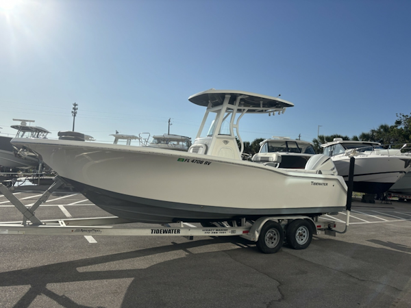 Tidewater-232 LXF 2019 -Naples-Florida-United States-6066987