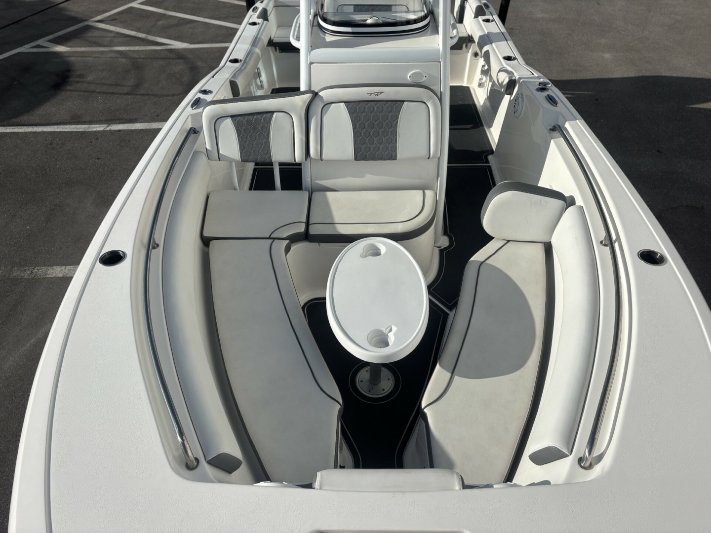 Tidewater-232 LXF 2019 -Naples-Florida-United States-6066980 | Thumbnail