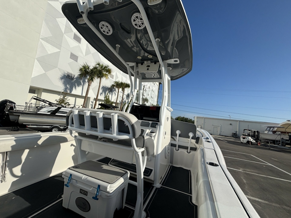 Tidewater-232 LXF 2019 -Naples-Florida-United States-6066974