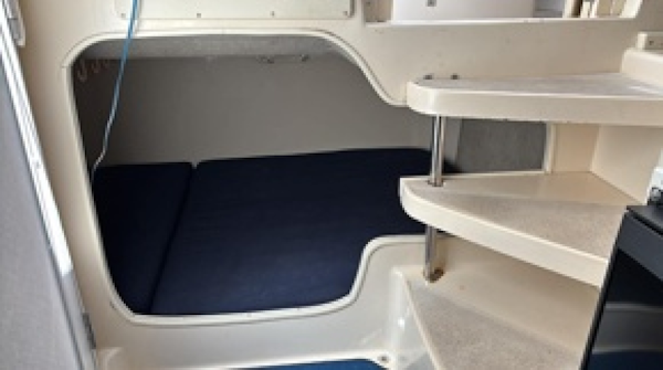 Grady-White-Marlin 1999-The Dog House Newburyport-Massachusetts-United States-Mid Cabin Berth-6067421