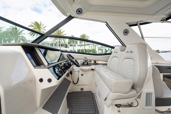 Sea Ray-Sundancer 320 Outboard 2021-MOJO Delray Beach-Florida-United States-6067086