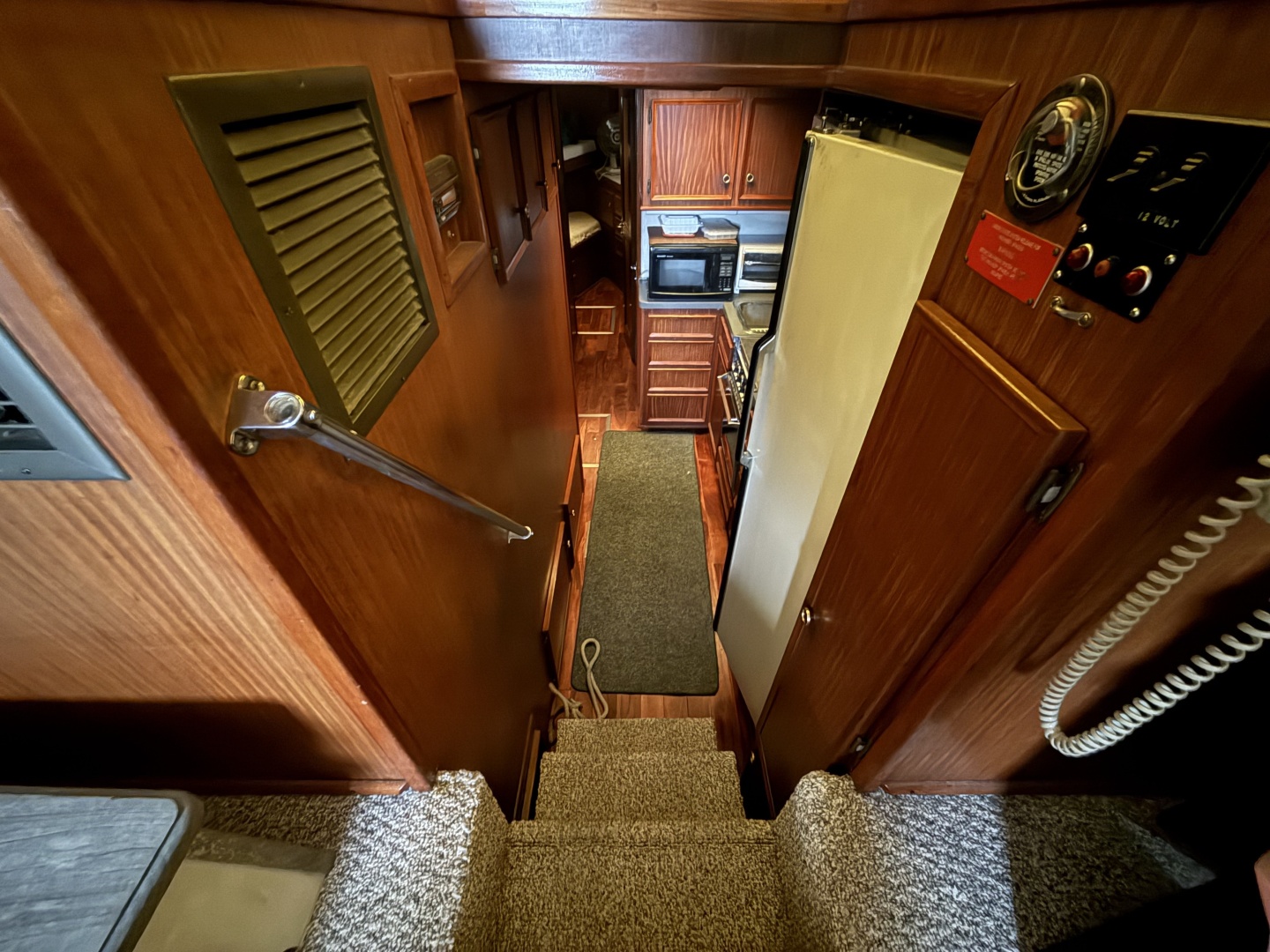 Hatteras 1979-Working On A Dream South Kingston -Rhode Island-United States-6067260 | Thumbnail