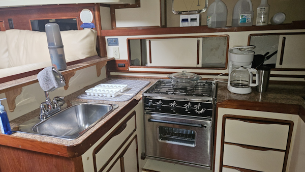 Irwin 1989-Perception Beaufort-North Carolina-United States-6087115
