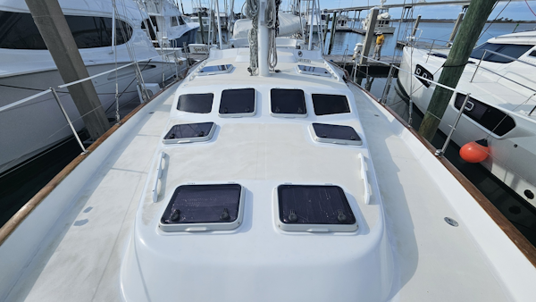 Irwin 1989-Perception Beaufort-North Carolina-United States-6087139