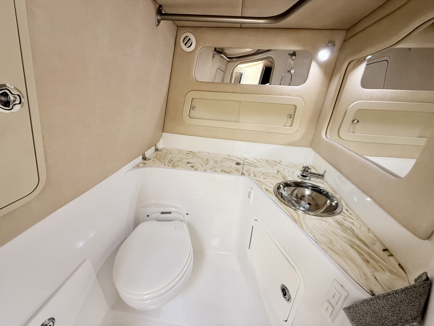 Nor-Tech-550 SPORT CENTER CONSOLE 2020 -Fort Myers-Florida-United States-6068036 | Thumbnail