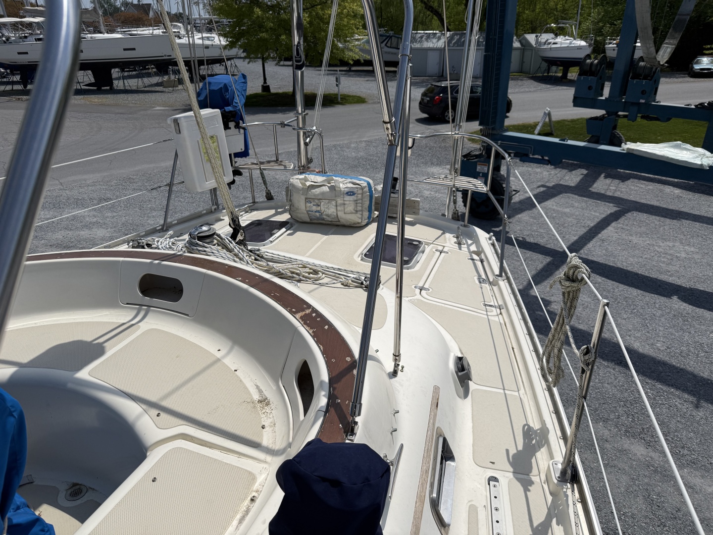 Caliber-47 LRC 2001-Surreal Tracys Landing-Maryland-United States-6068071 | Thumbnail