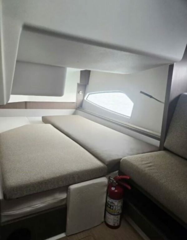 Sealine-SC335 2023 -PHUKET-Thailand-6068297