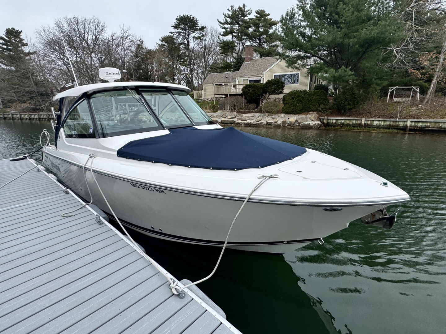 Pursuit-295 DC 2017 -Mashpee-Massachusetts-United States-6068629 | Thumbnail