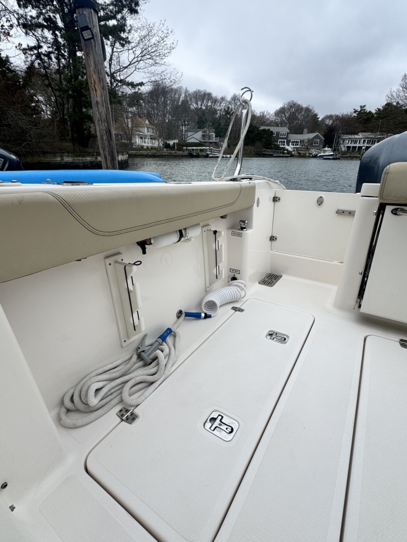 Pursuit-295 DC 2017 -Mashpee-Massachusetts-United States-6068763 | Thumbnail