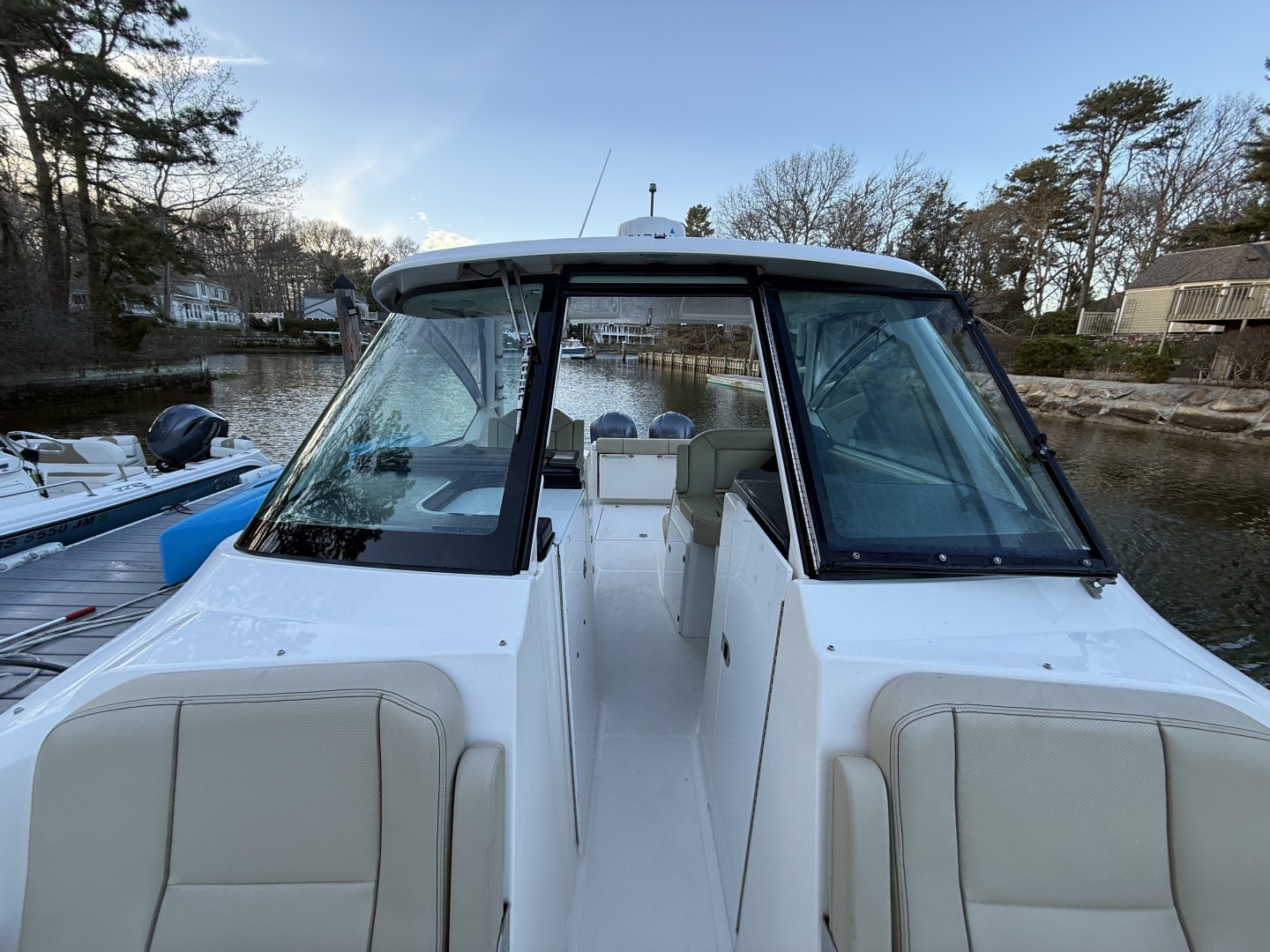 Pursuit-295 DC 2017 -Mashpee-Massachusetts-United States-6068768 | Thumbnail