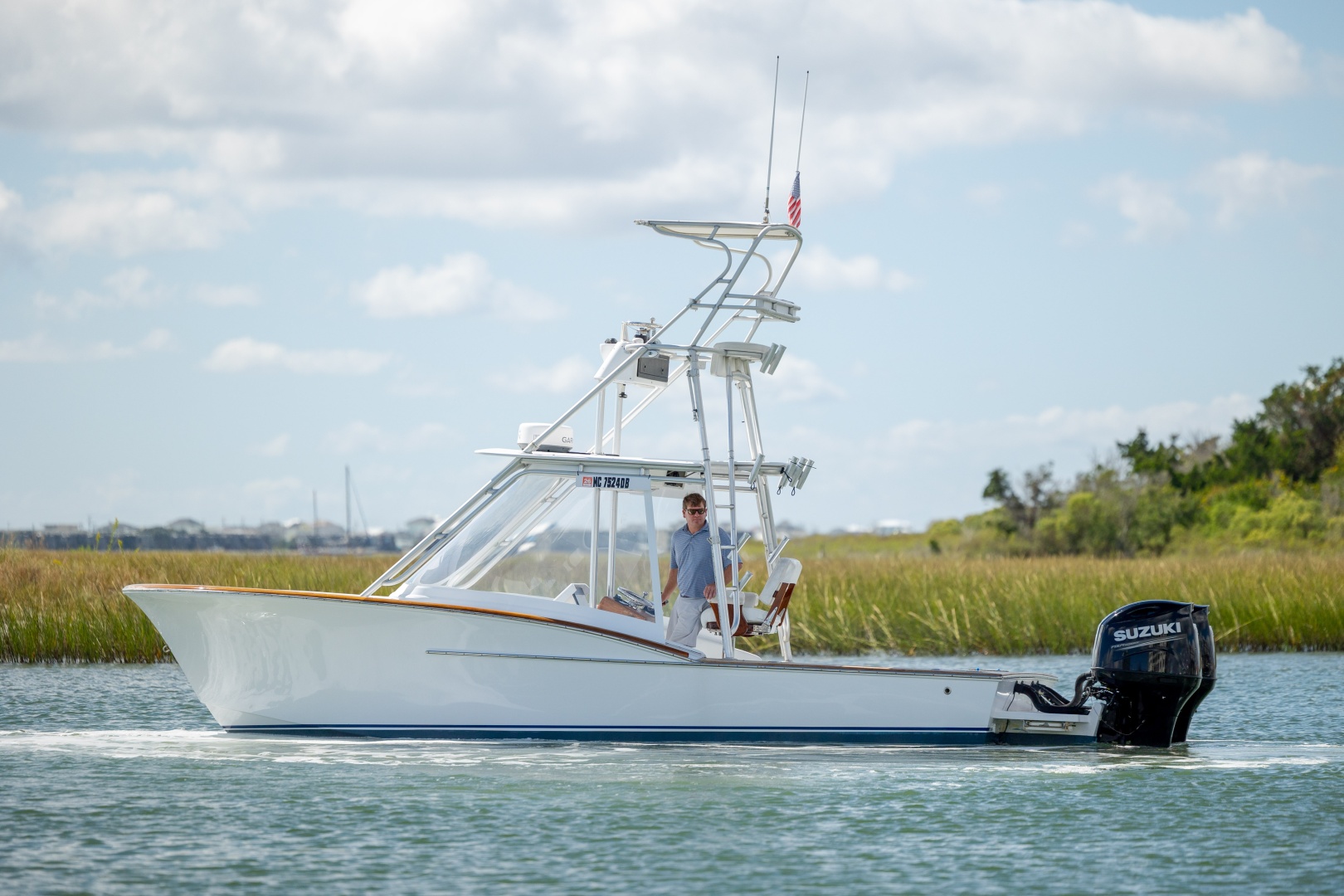 Custom Carolina-26 Tideline Express 2005 -Morehad City-North Carolina-United States-6068657 | Thumbnail