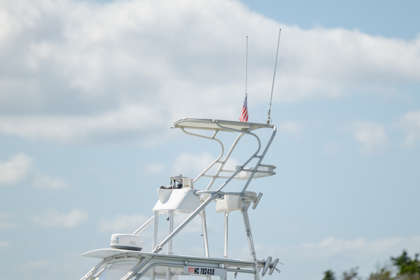 Custom Carolina-26 Tideline Express 2005 -Morehad City-North Carolina-United States-6068659