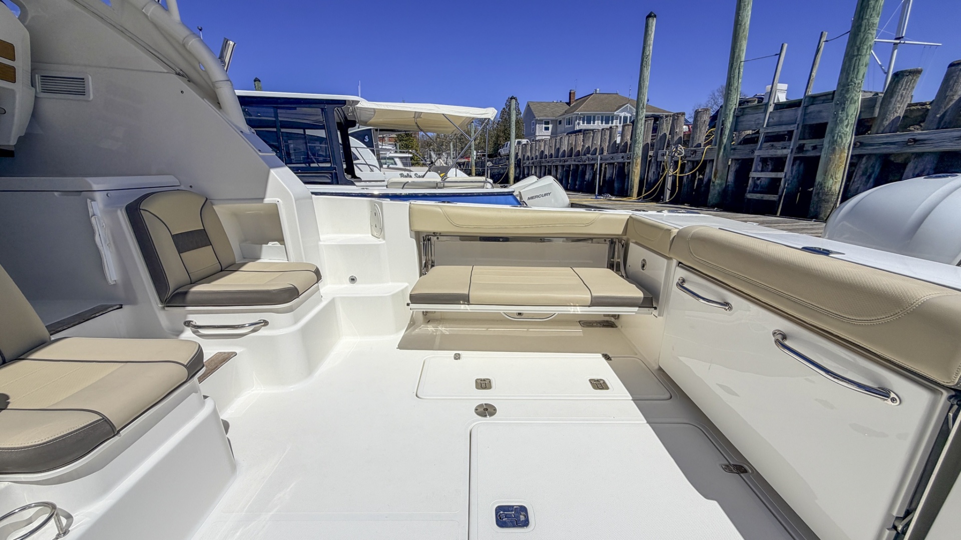 Pursuit-355 OS 2020 -South Dartmouth-Massachusetts-United States-6068803 | Thumbnail