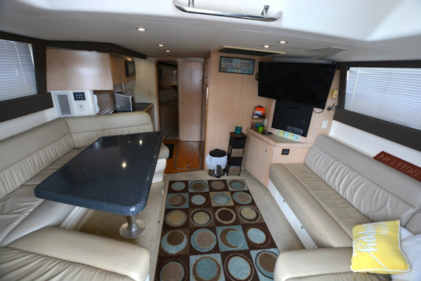 Carver-350 Mariner 2000-Miss Kitty North Myrtle Beach-South Carolina-United States-6069394