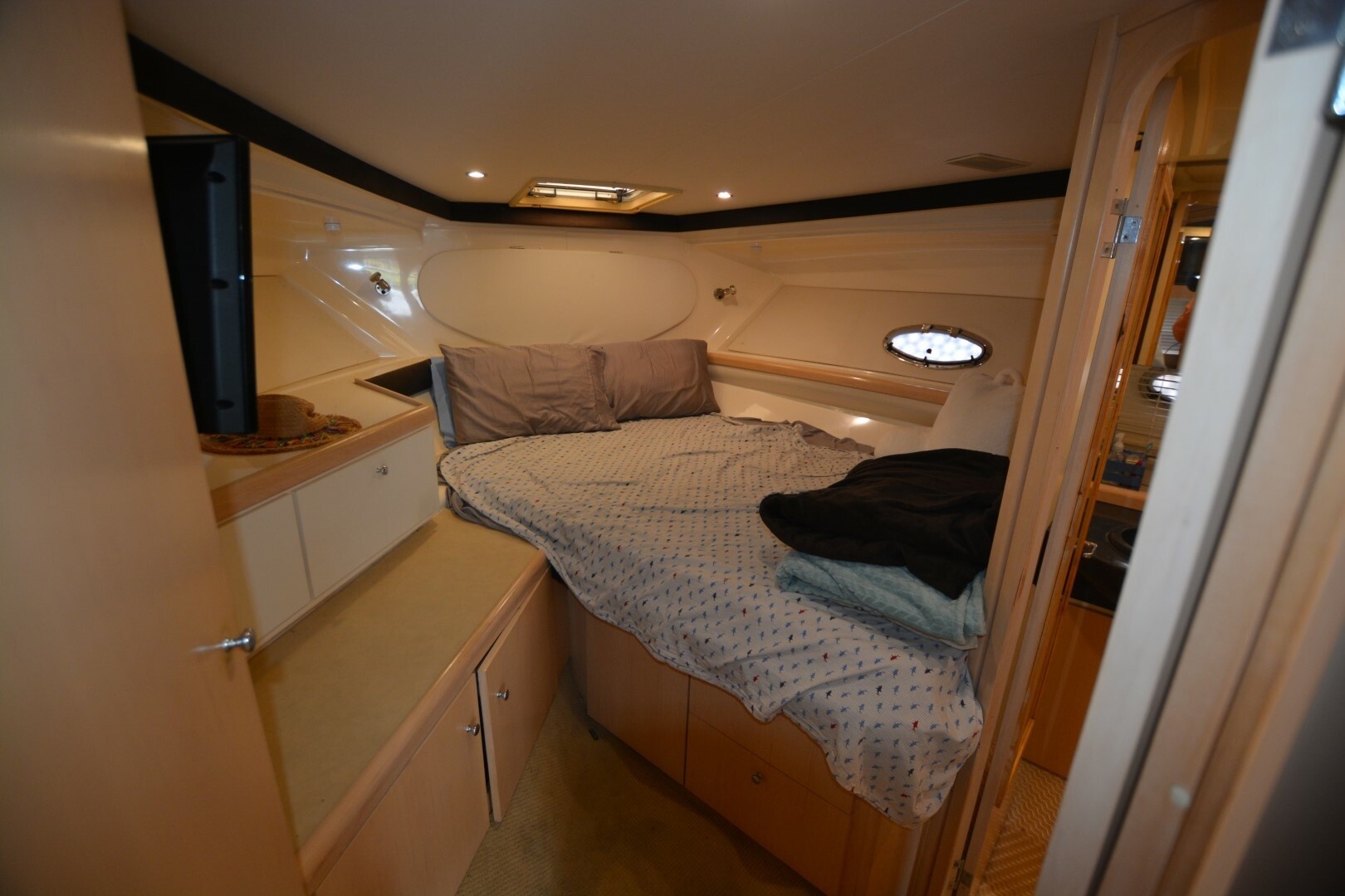 Carver-350 Mariner 2000-Miss Kitty North Myrtle Beach-South Carolina-United States-6069400 | Thumbnail