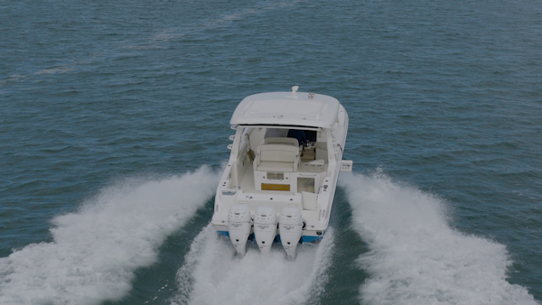 Boston Whaler-350 Realm 2019 -Miami-Florida-United States-6070060
