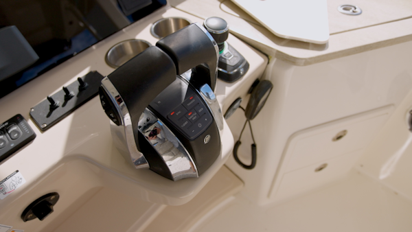 Boston Whaler-350 Realm 2019 -Miami-Florida-United States-6070064