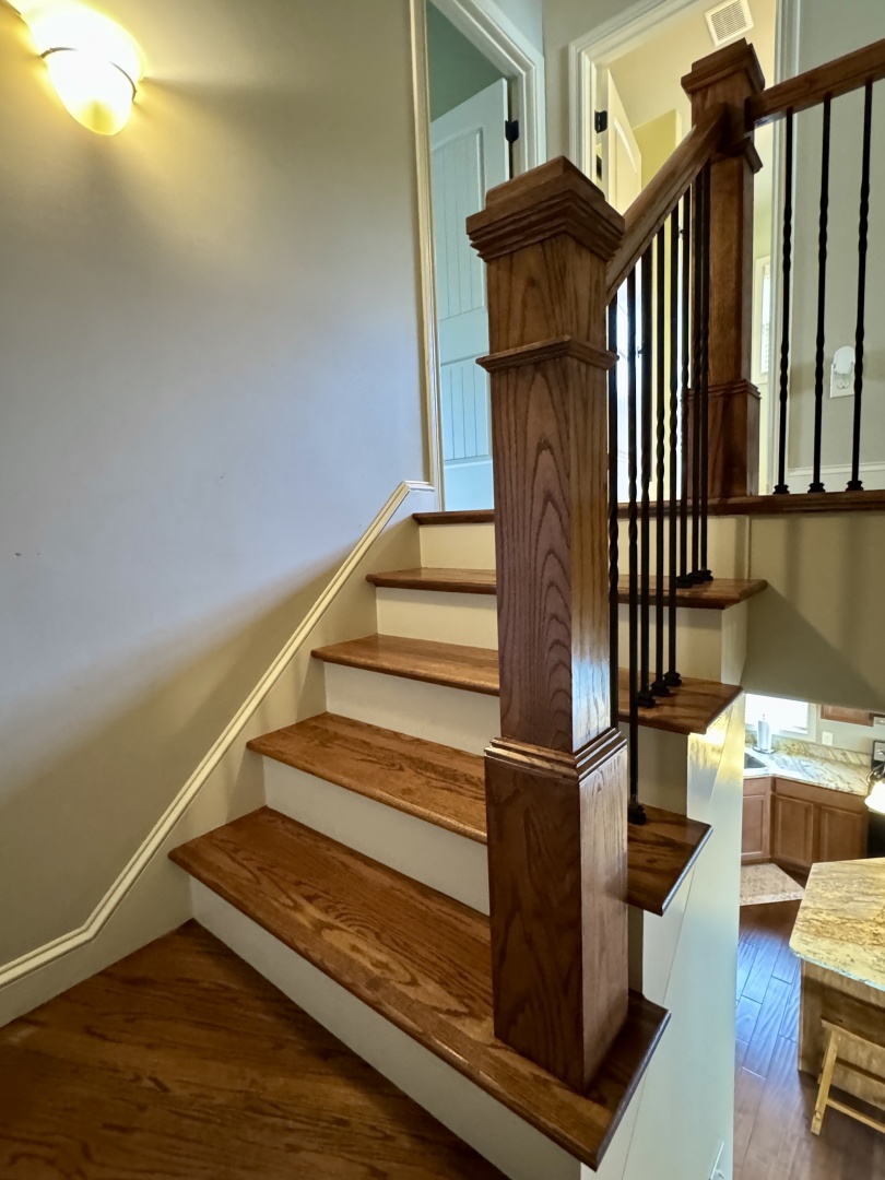 Custom-Floating Cabin  Approx 1340sqft 2010 -Norris Lake-Tennessee-United States-6070490 | Thumbnail