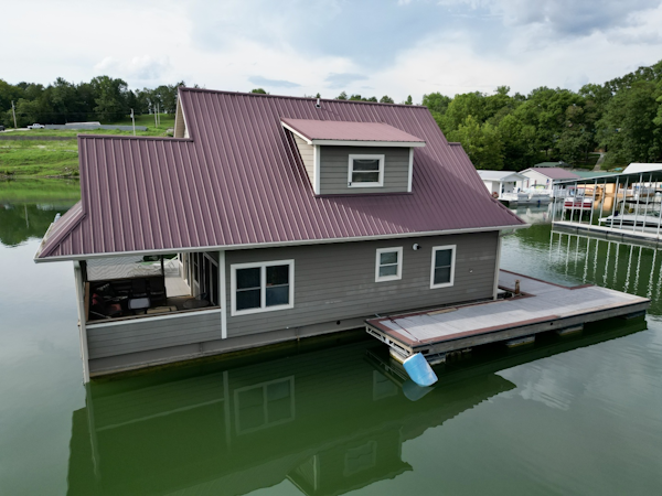 Custom-Floating Cabin  Approx 1340sqft 2010 -Norris Lake-Tennessee-United States-6070435