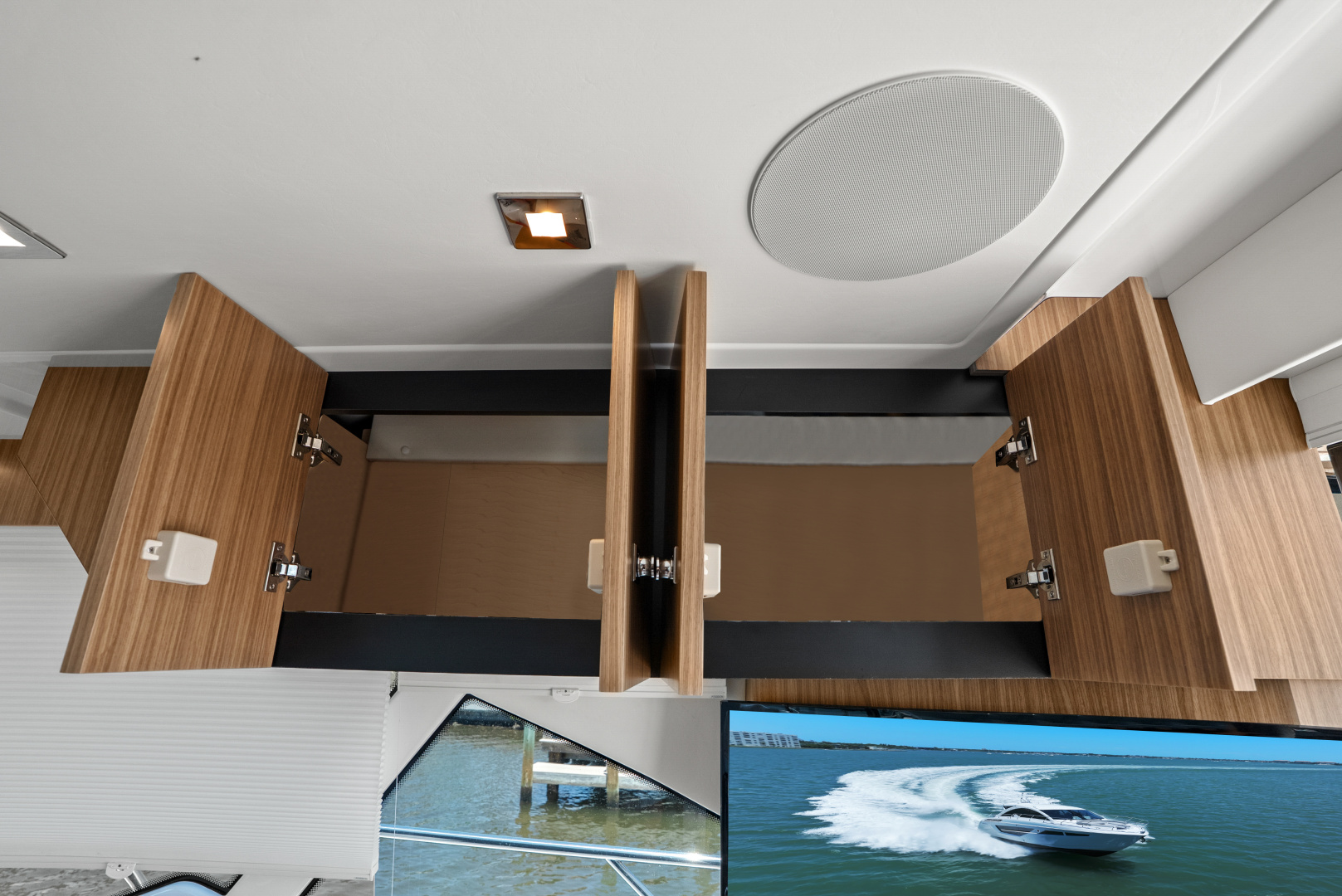 Cruisers Yachts-50 Cantius 2025 -St Petersburg-Florida-United States-6182140 | Thumbnail