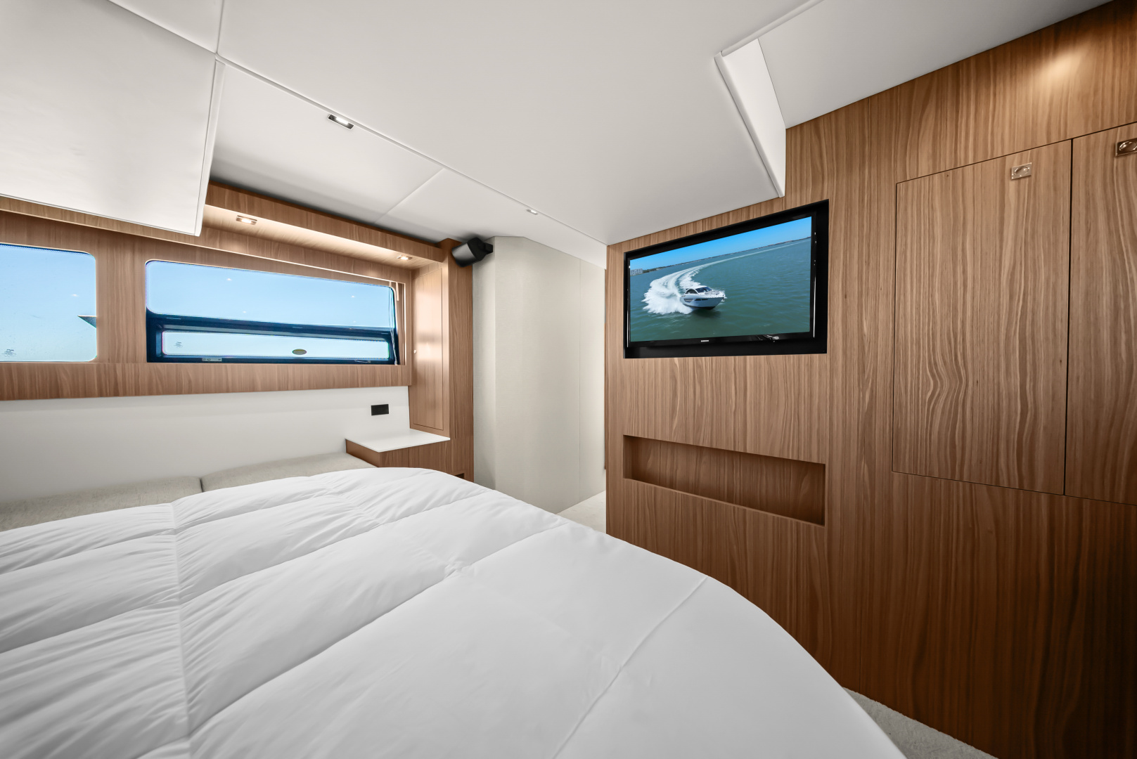 Cruisers Yachts-50 Cantius 2025 -St Petersburg-Florida-United States-6182186 | Thumbnail