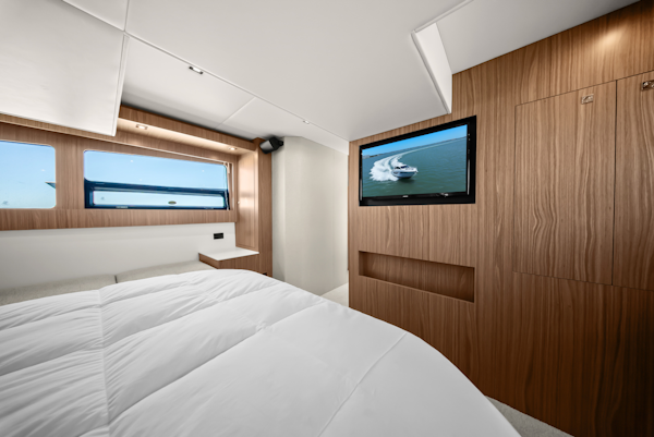Cruisers Yachts-50 Cantius 2025 -St Petersburg-Florida-United States-6182186