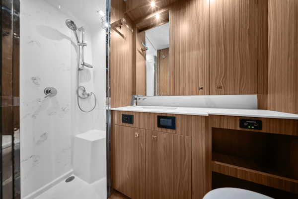 Cruisers Yachts-50 Cantius 2025 -St Petersburg-Florida-United States-6182181