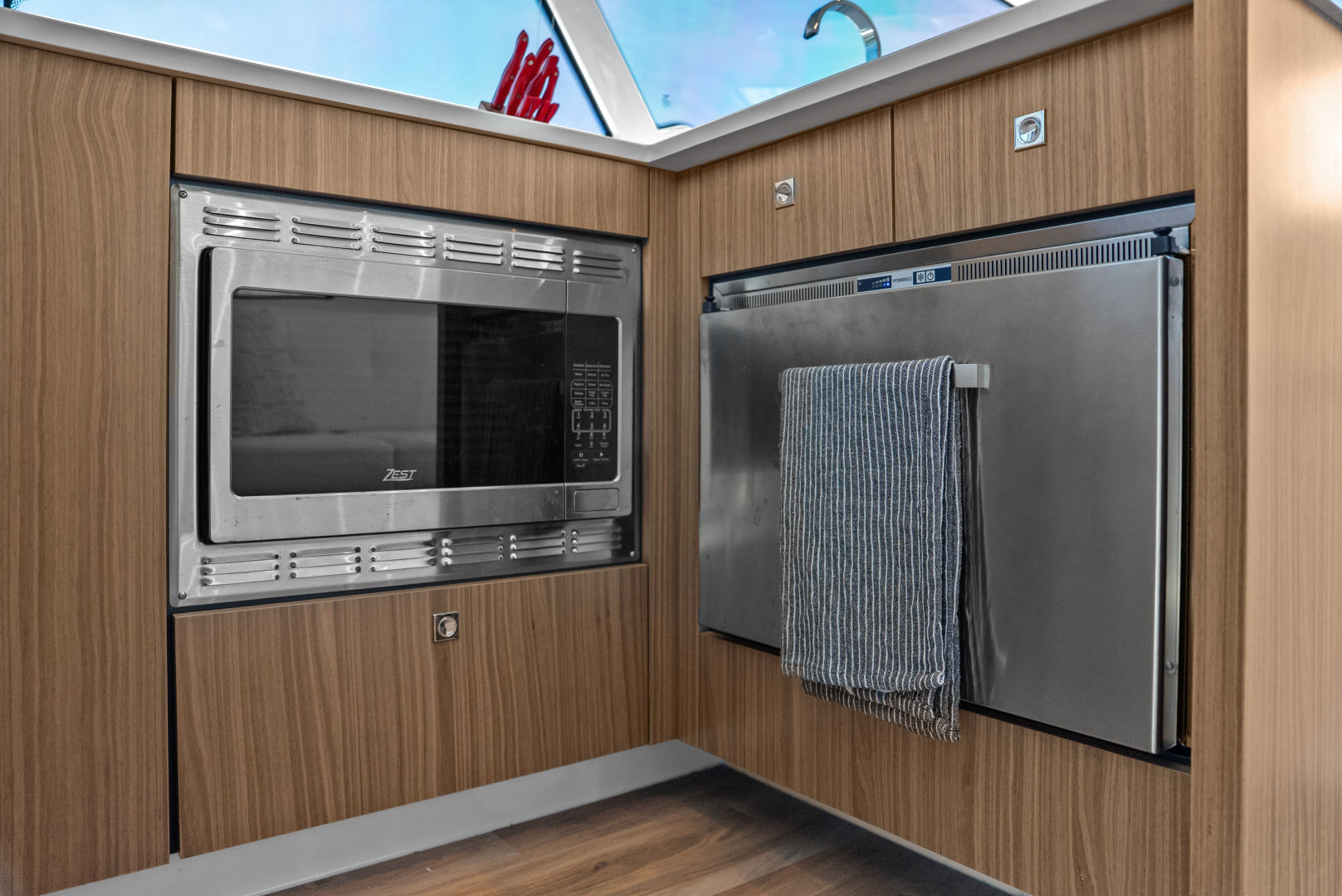 Cruisers Yachts-50 Cantius 2025 -St Petersburg-Florida-United States-6182145 | Thumbnail